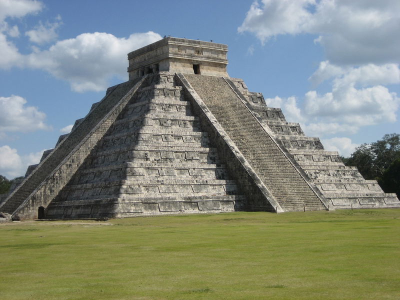 Chillin____In_Chichen_Itza