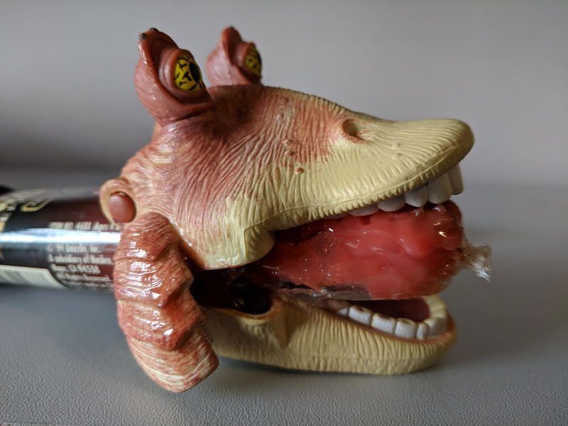 Jar-Jar-Binks_candy_tongue