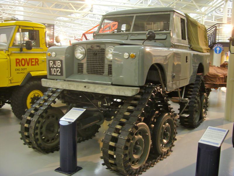 800px-1958_Land_Rover_Series_II_Cuthbertson_Heritage_Motor_Centre__Gaydon