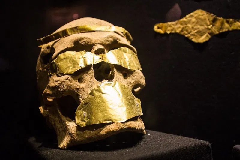 gold_mask