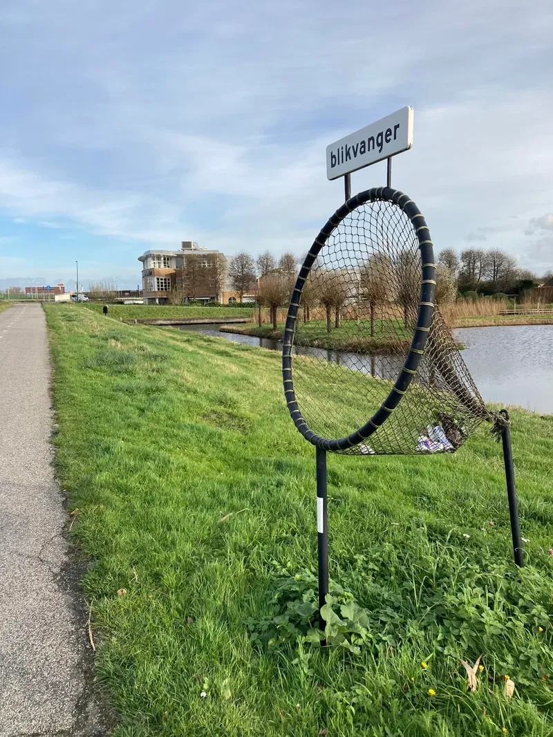 trash_bin_for_cyclists