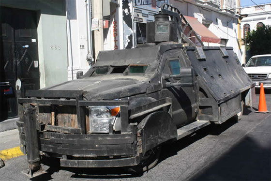 Narco-tank-1