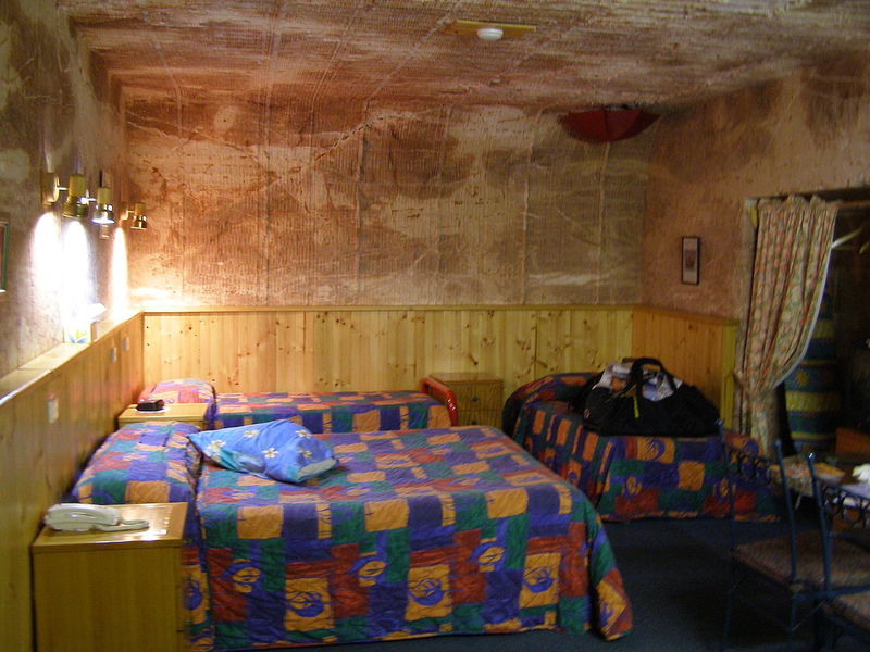 Coober Pedy room