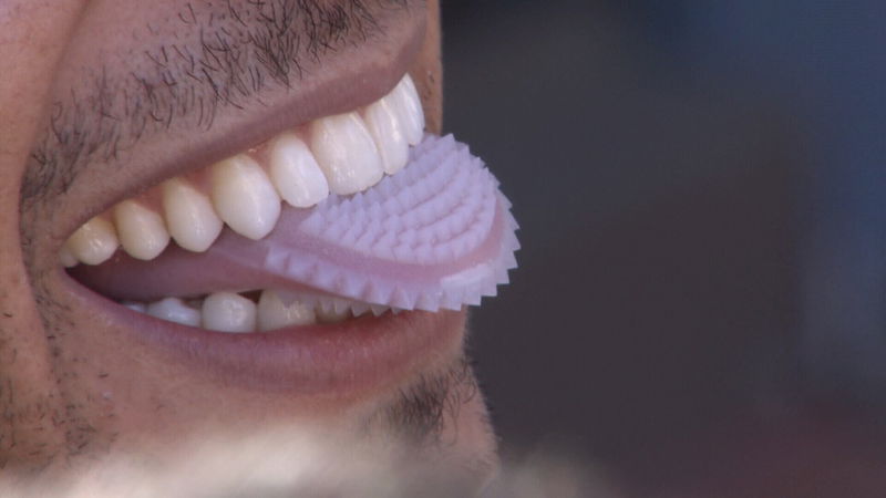 7._Wearable_Toothbrush