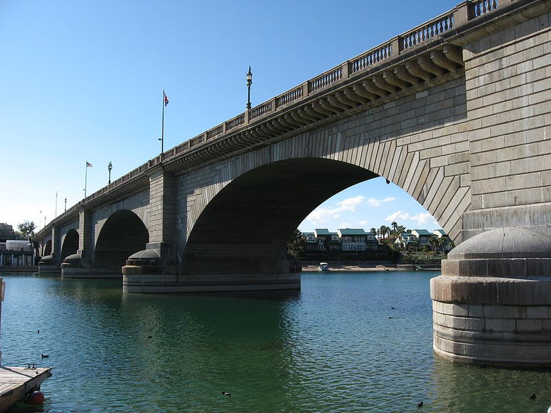 London_Bridge2C_Arizona