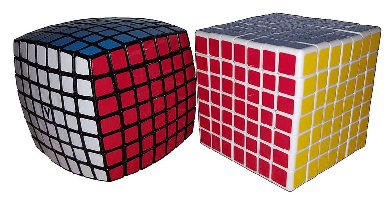 7x7x7_Rubik_s_cube_