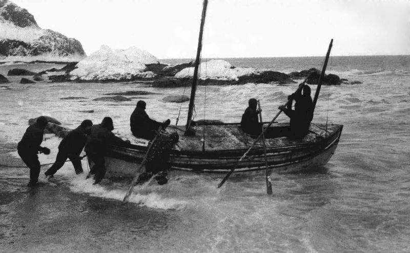 Shackleton journey to South Georgia Island