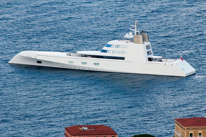 MOTOR YACHT A