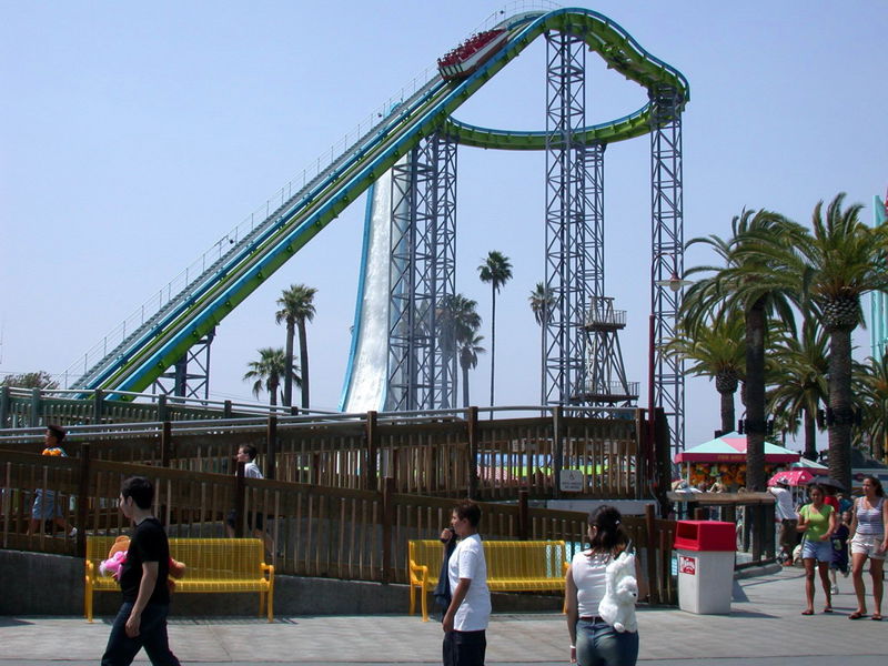 Knott’s Berry Farm perilous plunge