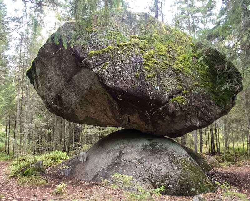 Kummakivi Rock, Finland