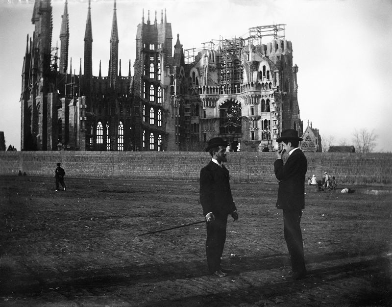 Sagrada Familia in 1905