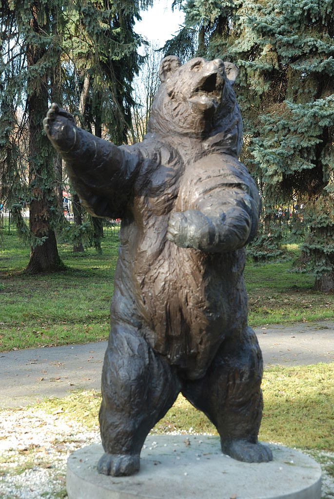 Wojtek statue in jordan park krakow