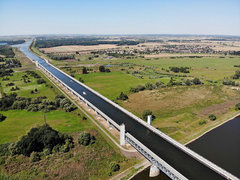 Magdeburg_Kanalbr__cke_aerial_view