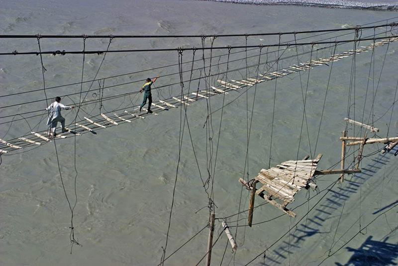 Hussaini-hanging-Bridge-of-Pakistan