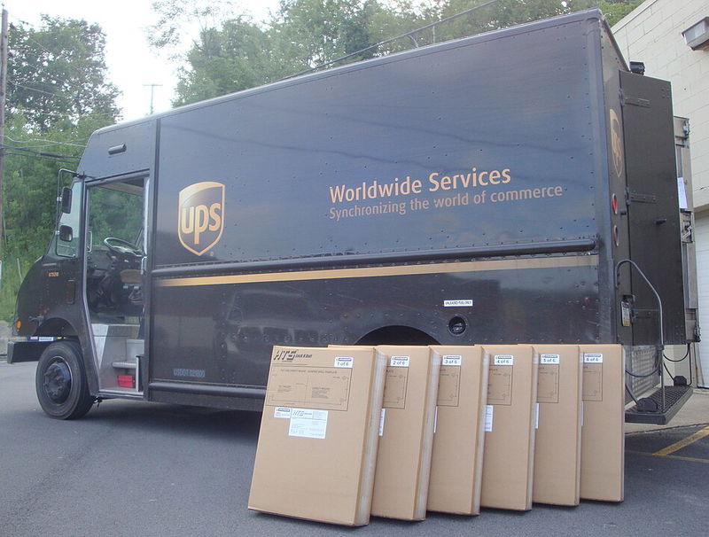 UPS_Truck_Door_Open