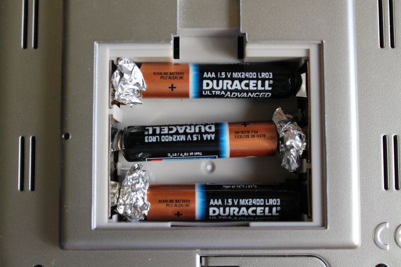 battery_with_aluminum_foil