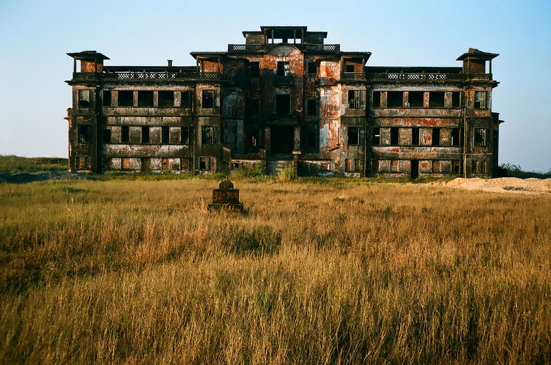 Bokor palace hotel